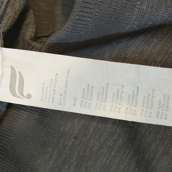 Fabletics heathered grey high waisted seamless runched leggings - Picture 3 of 5